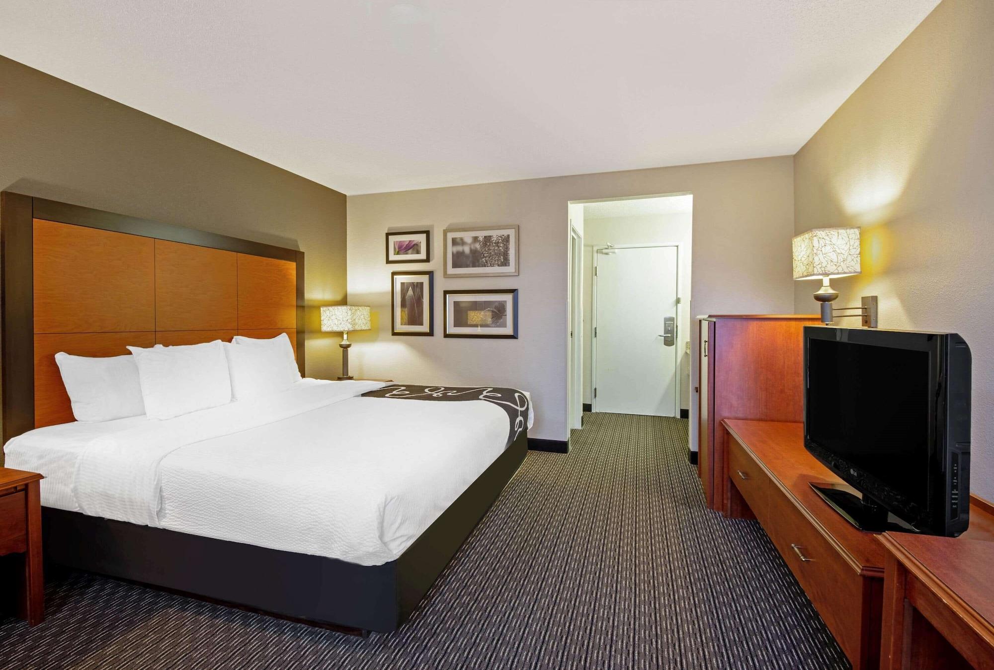 La Quinta By Wyndham Harrisburg Airport Hershey Exterior foto